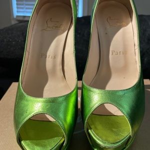 Christian Louboutin Peep toe heels